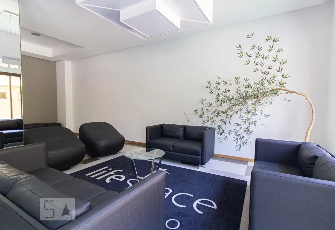 Studio de 27 m² com espaço de home office e máquina de lavar — photo 36