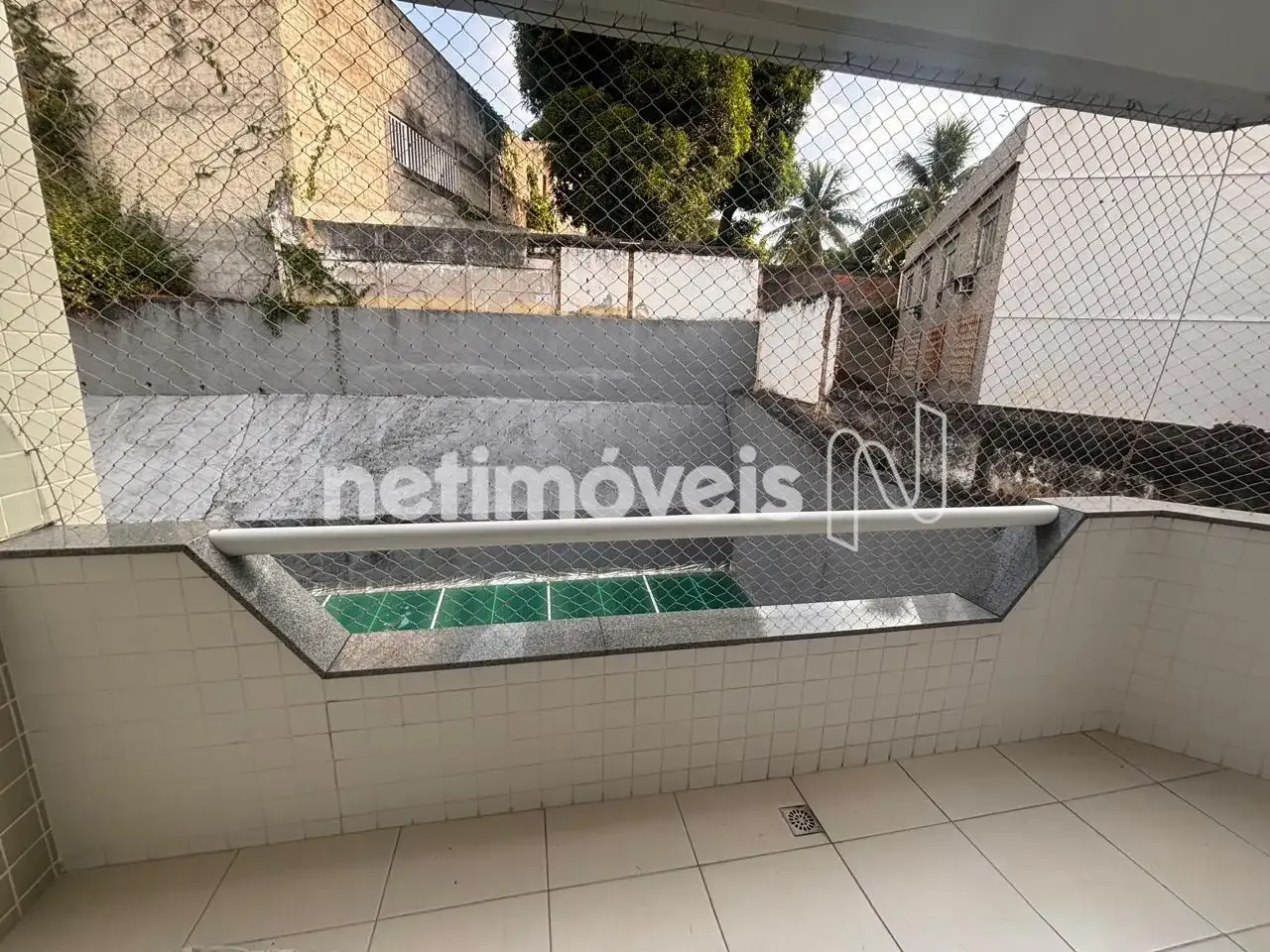 1-bedroom apartment with closed kitchen and balcony — photo 9