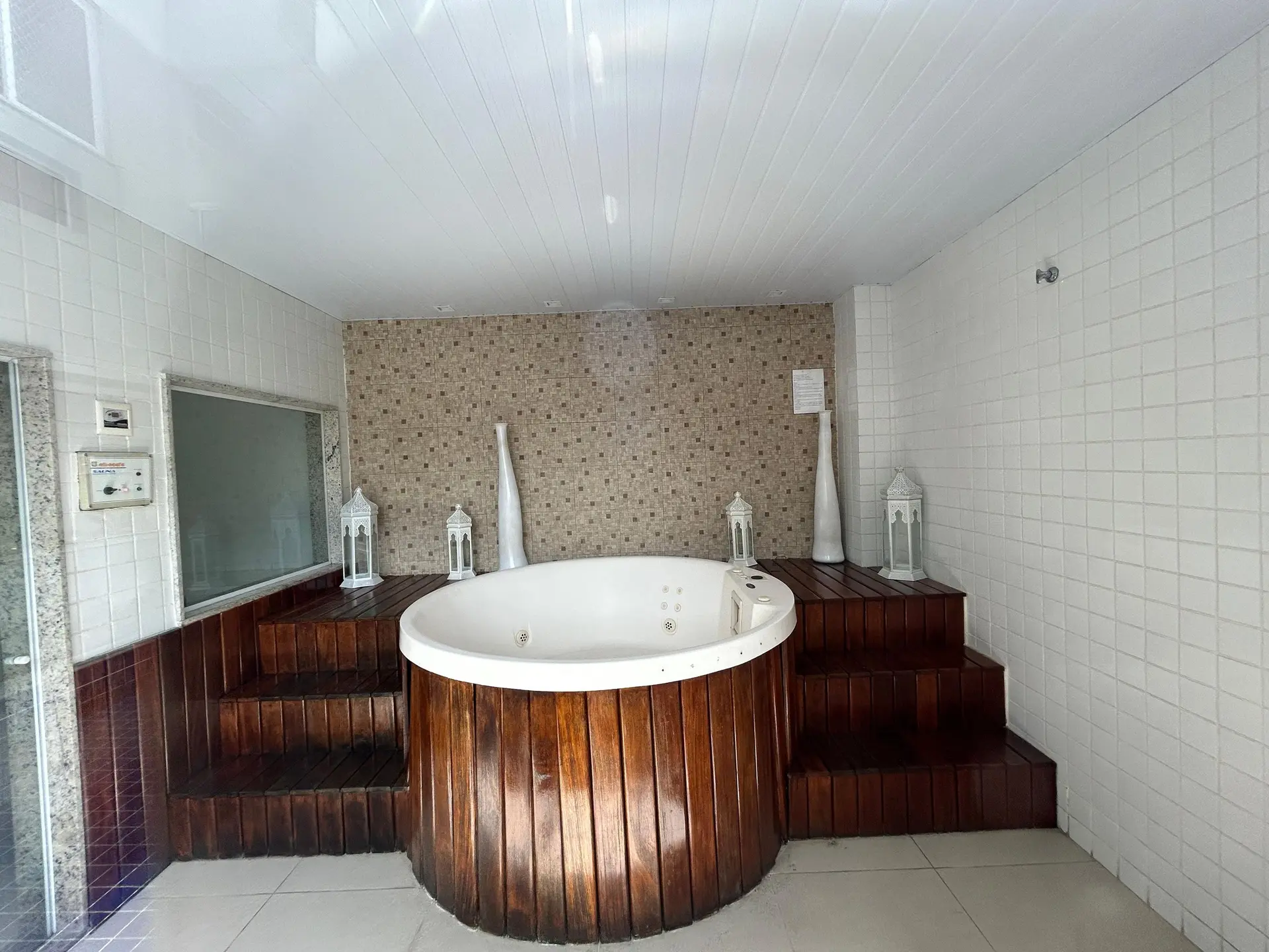 2-bedroom apartment with a mountain view in Rio de Janeiro — photo 50