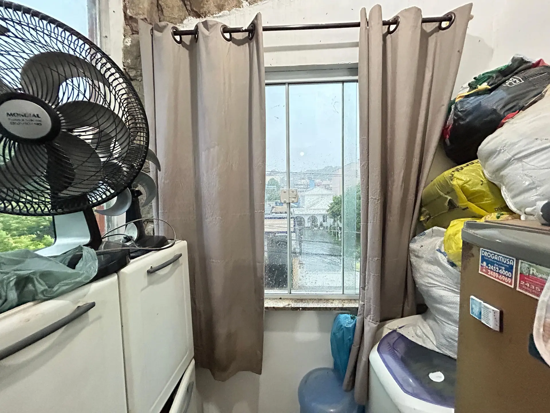 Casa com 4 quartos e varanda fechada de vidro — photo 45