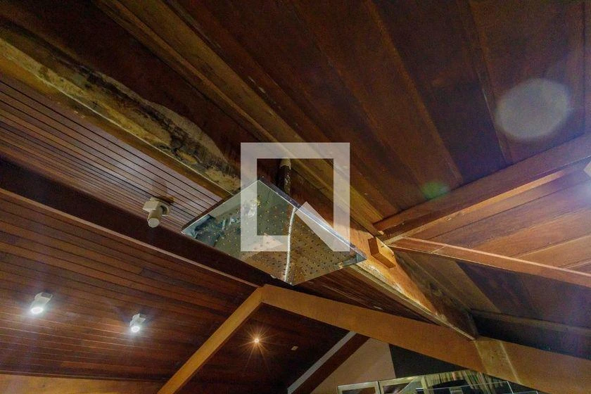 Furnished house with 5 bedrooms and open-plan kitchen — photo 47