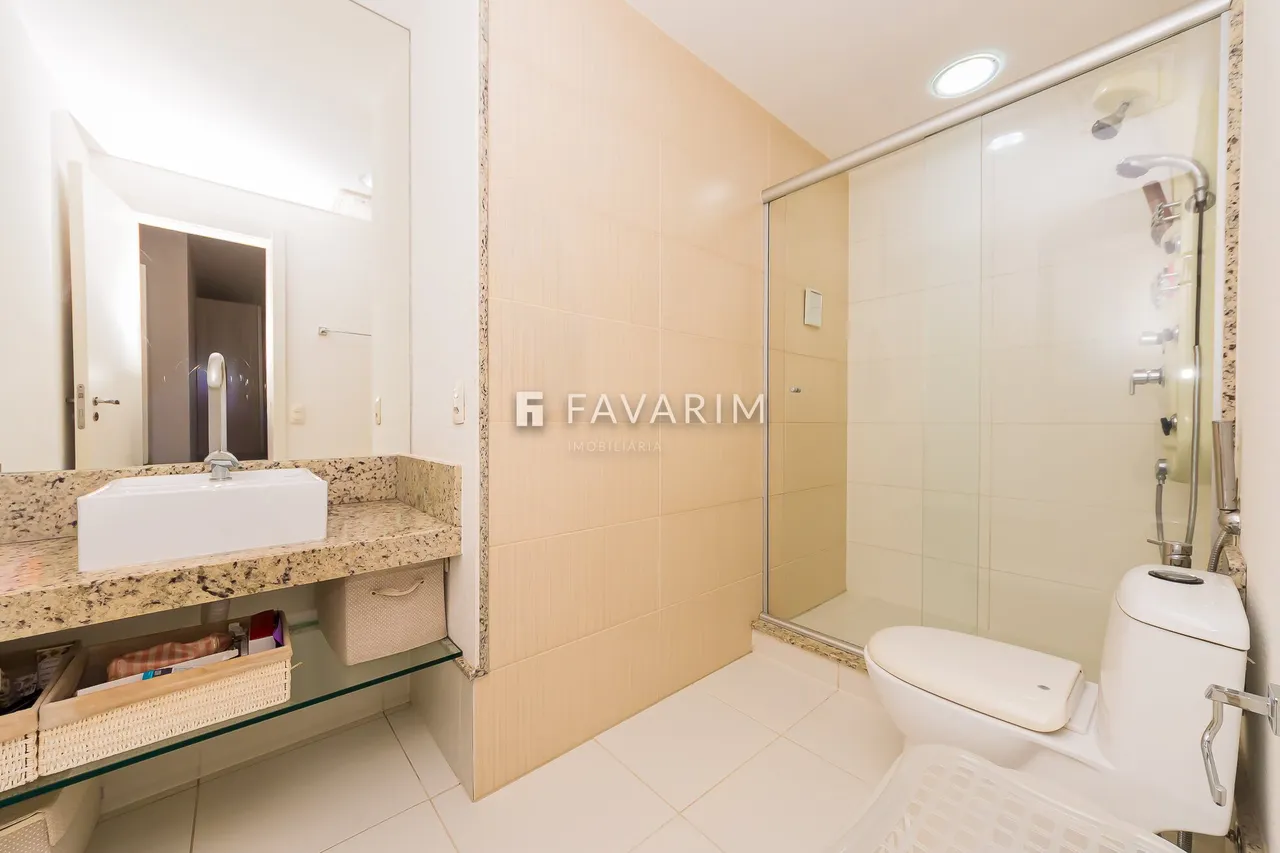 Furnished duplex apartment with an enclosed balcony — photo 12