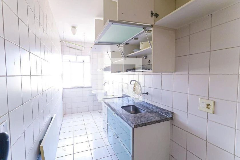 Apartamento de 2 quartos em condomínio com academia — photo 2
