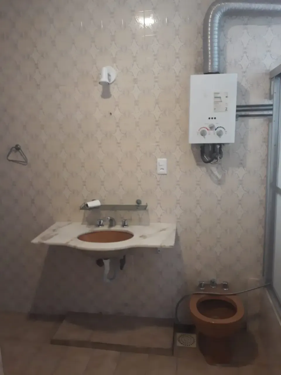 Rental apartment with 3 bedrooms and 3 bathrooms — photo 14