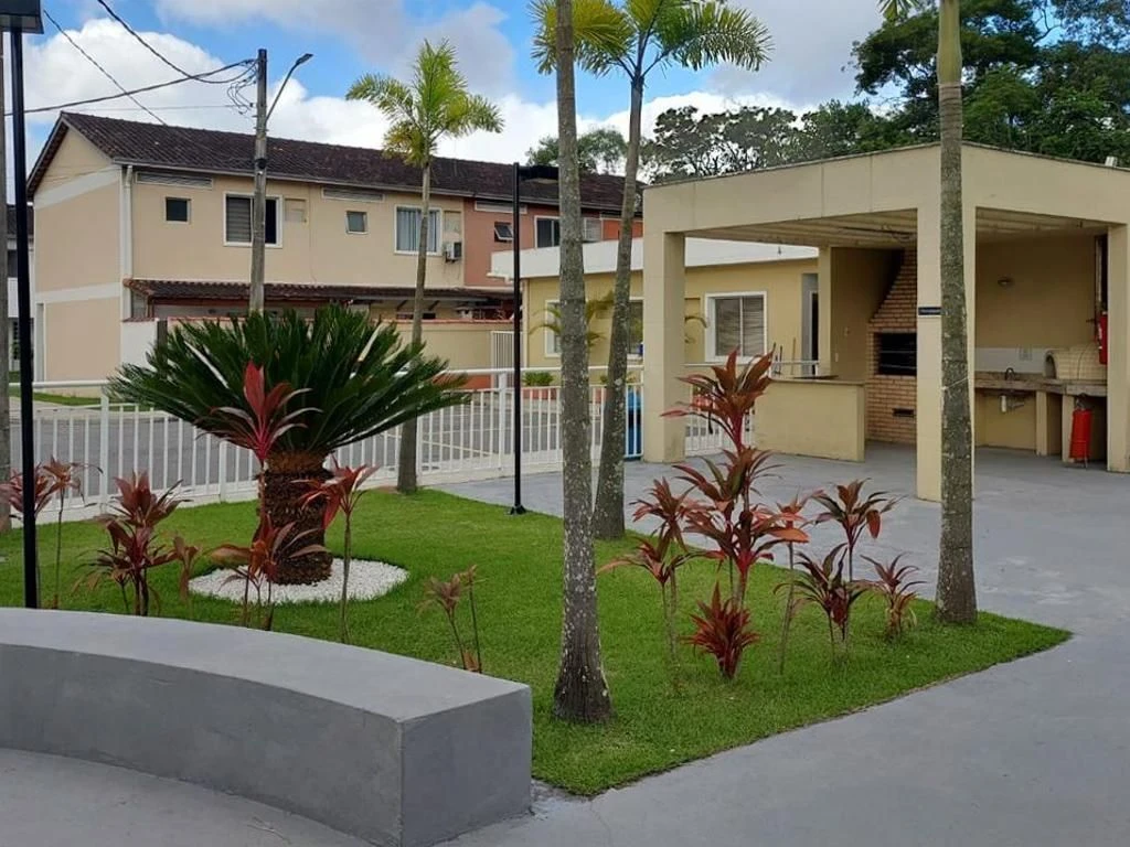 Casa com 3 quartos e cozinha em plano aberto — photo 43