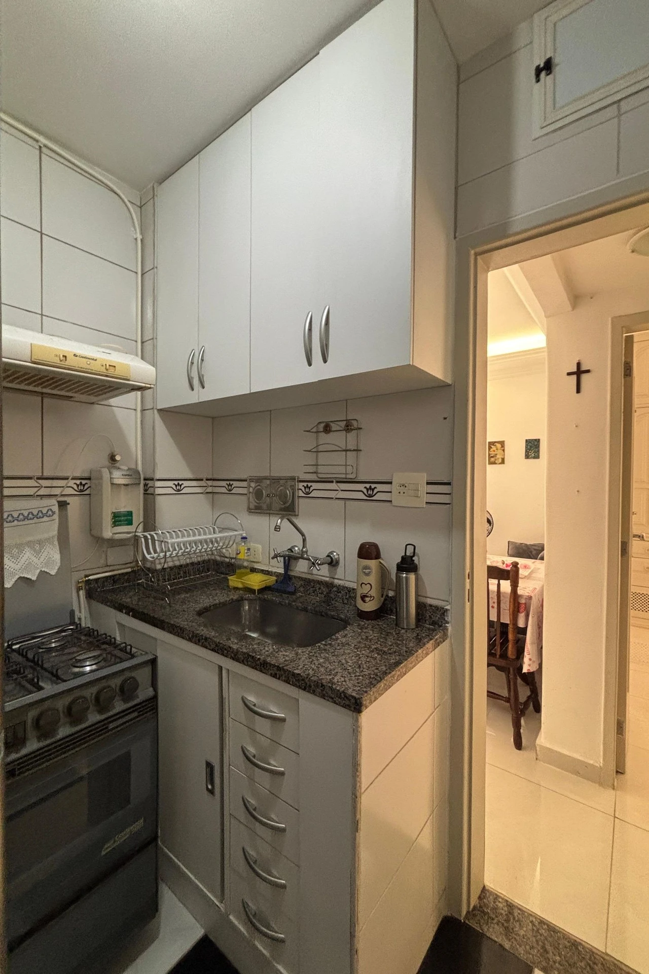Apartamento mobiliado com 2 quartos e cozinha separada — photo 10