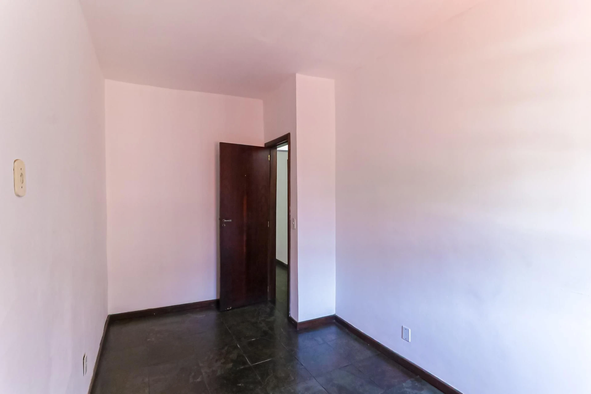 House, 240 m², with a jacuzzi — photo 21