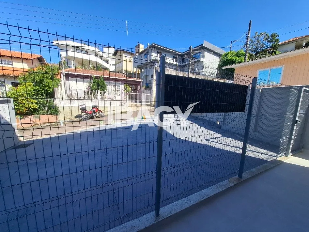 31 m² 1-bedroom apartment with no parking spot — photo 9