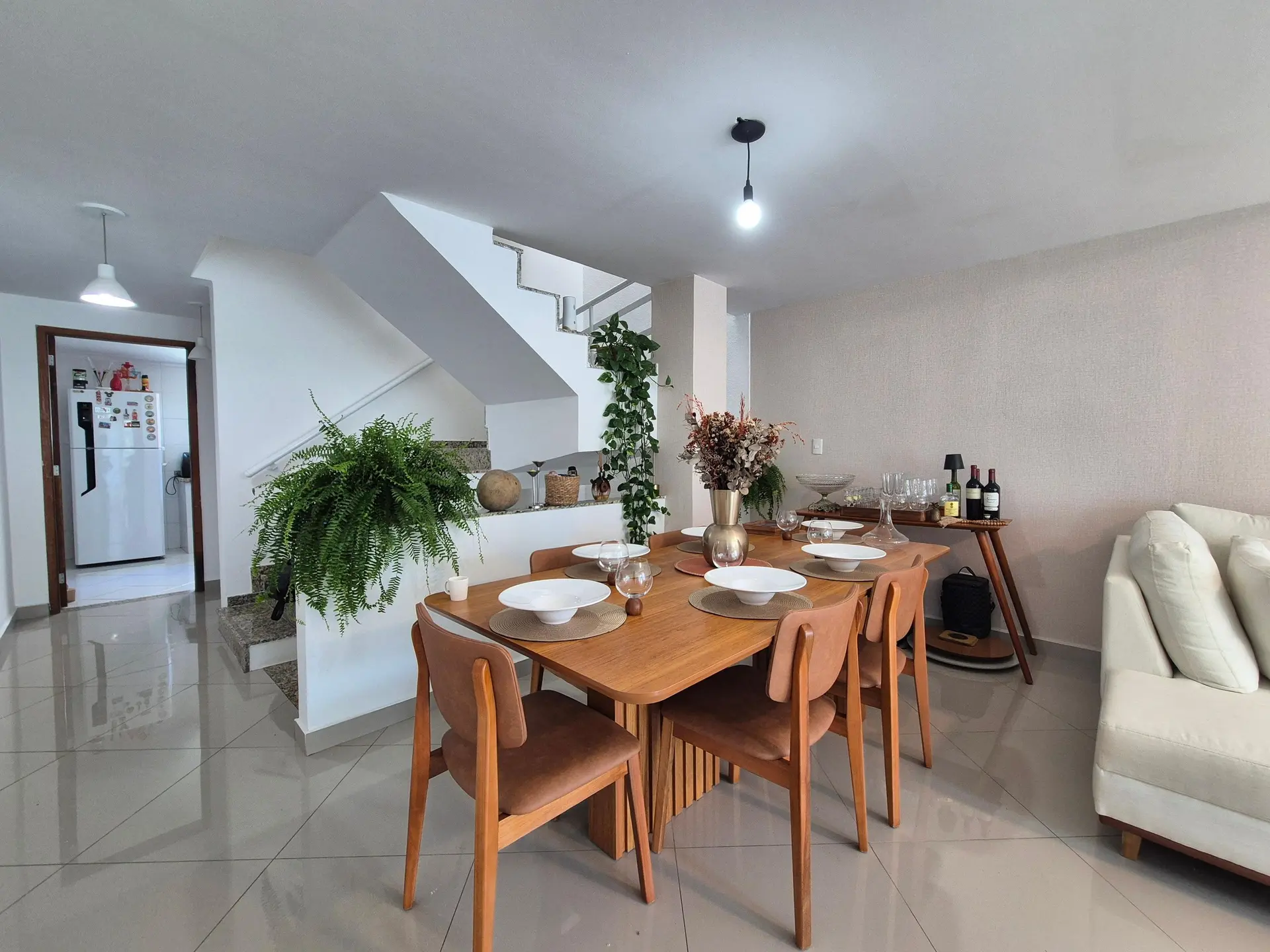 Furnished house with 4 bedrooms and a balcony — photo 55