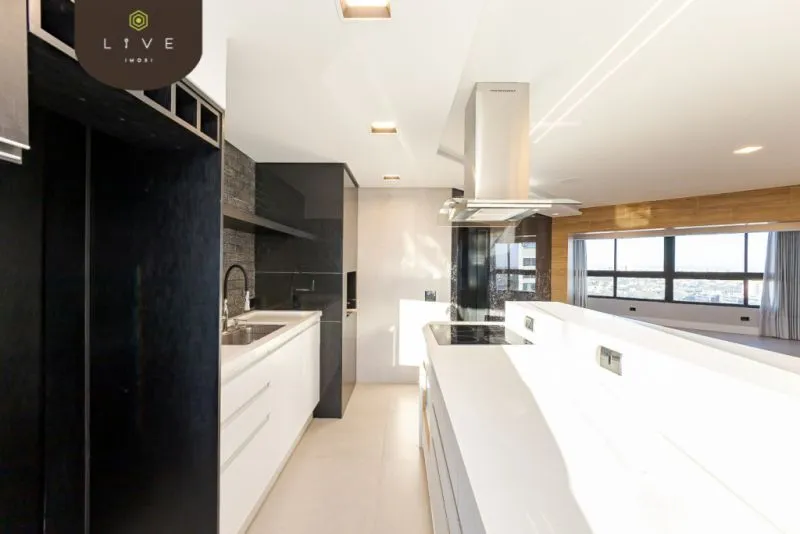 Cobertura dúplex con 3 suites y 4 plazas de aparcamiento — photo 2