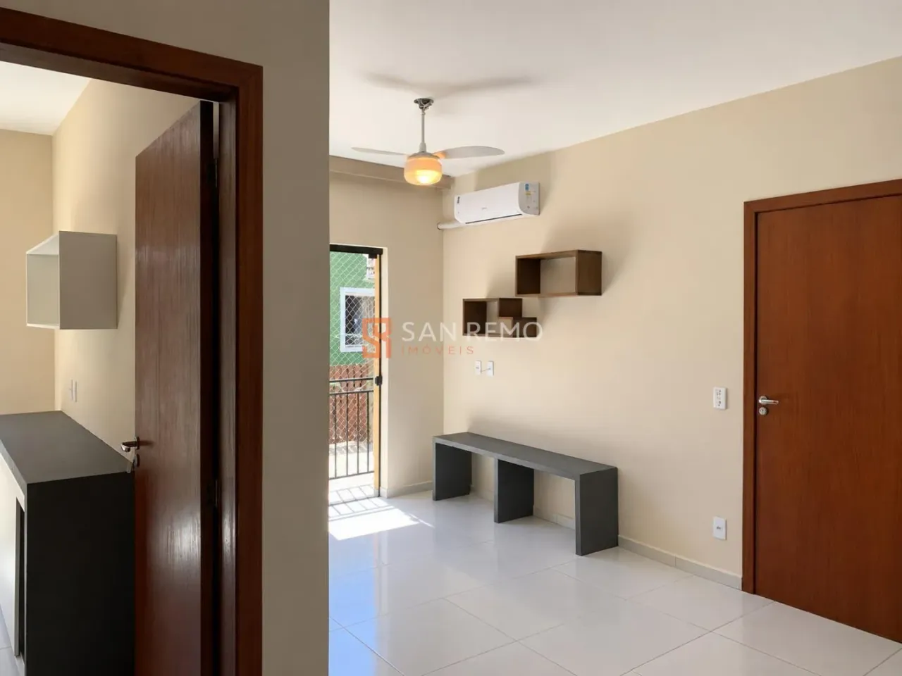 Home office in a one-bedroom apartment, 44 m² — photo 6