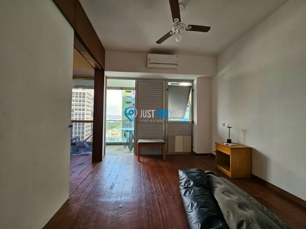 Home office in a one-bedroom apartment, 60 m² — photo 12