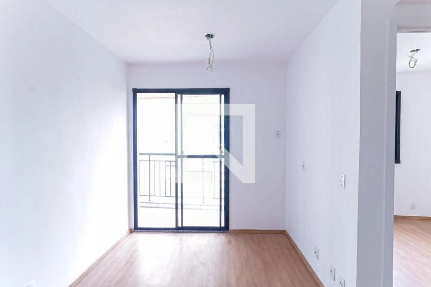 2-bedroom apartment with a grill on the balcony — photo 18