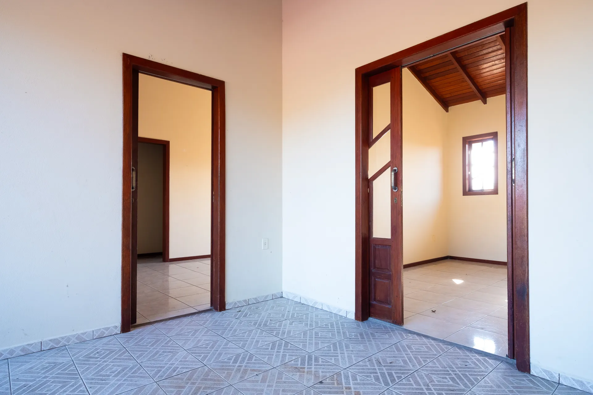 2-bedroom apartment with a home office in Florianópolis — photo 13