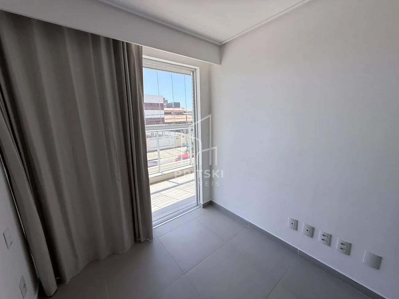 Apartment, 63 m², with floor-to-ceiling windows — photo 18