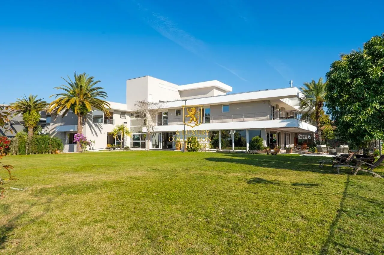 House with 27 bedrooms and 16 bathrooms — photo 13