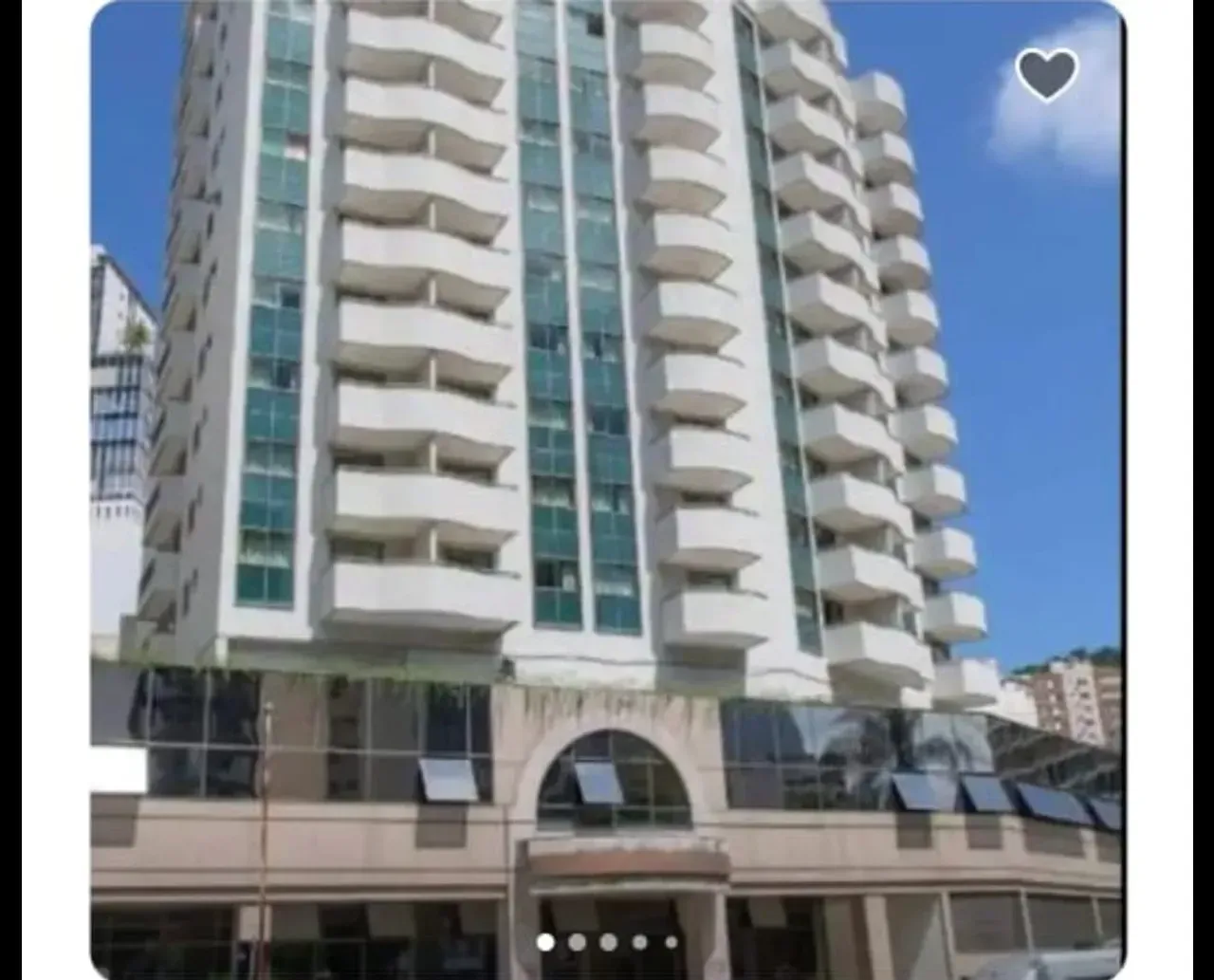 Apartamento mobiliado de 1 quarto com box de vidro — photo 12