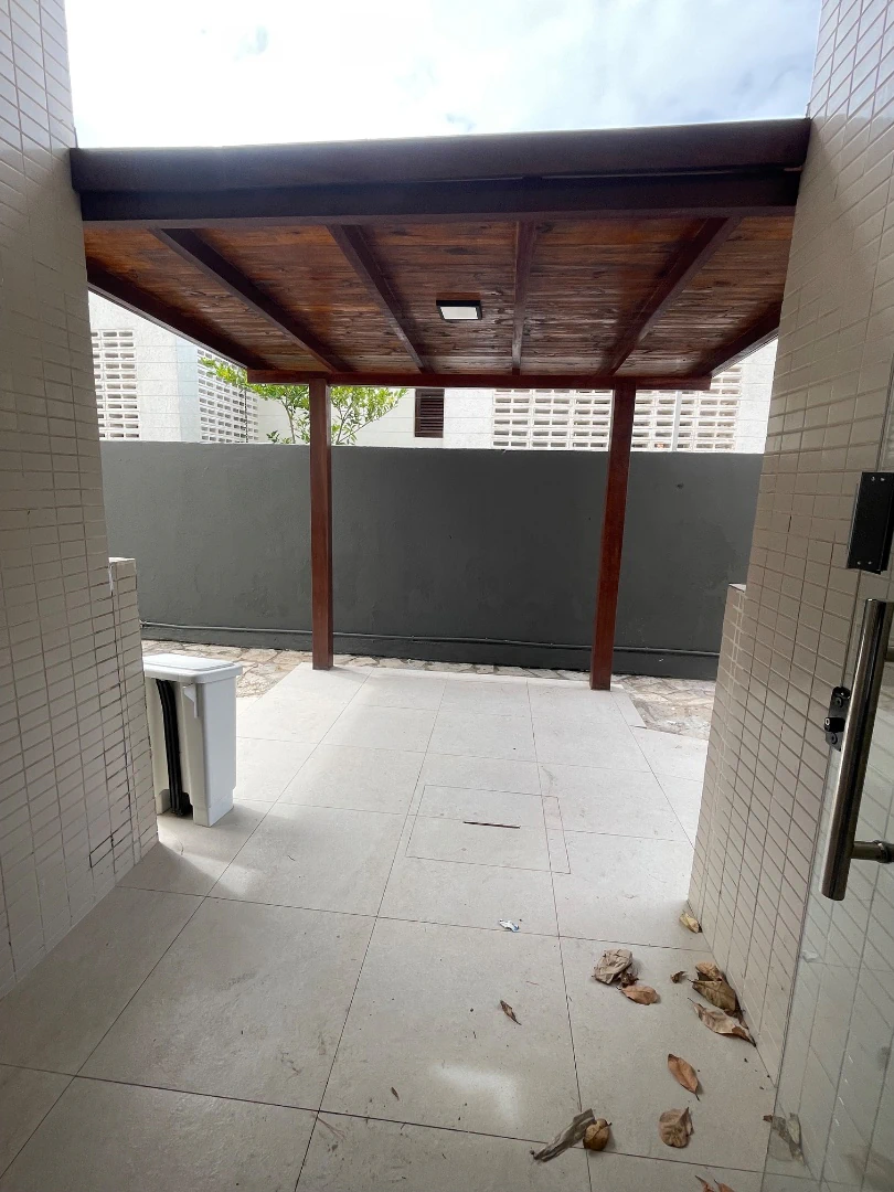 Apartment, 65 m², with a water view — photo 18