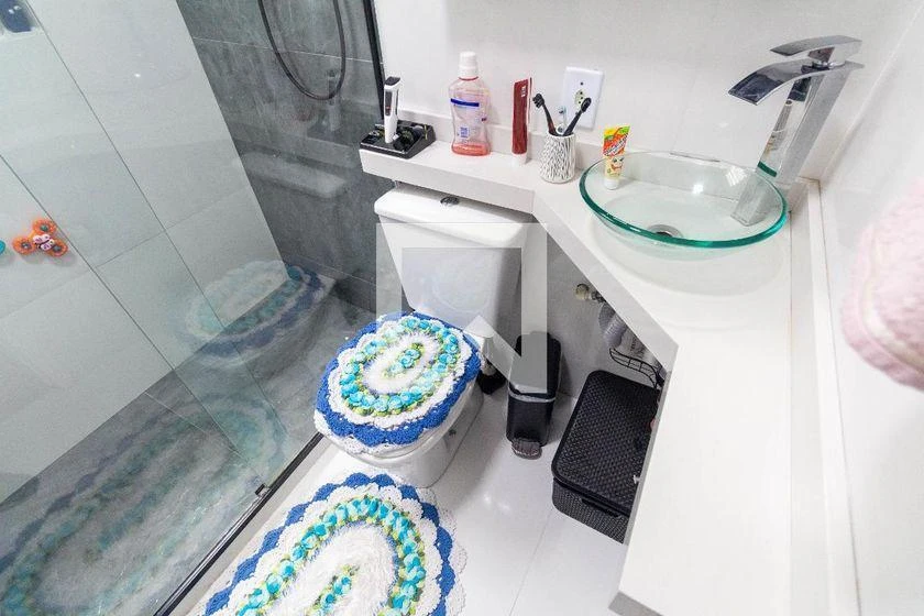 80 m² house with a washing machine and a home office — photo 21