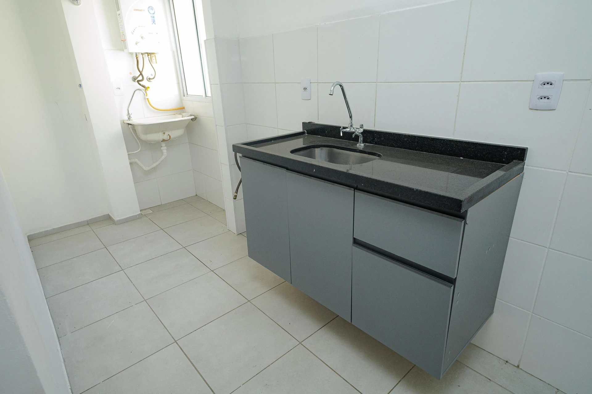Unfurnished 2-bedroom rental apartment with 1 parking spot — photo 5