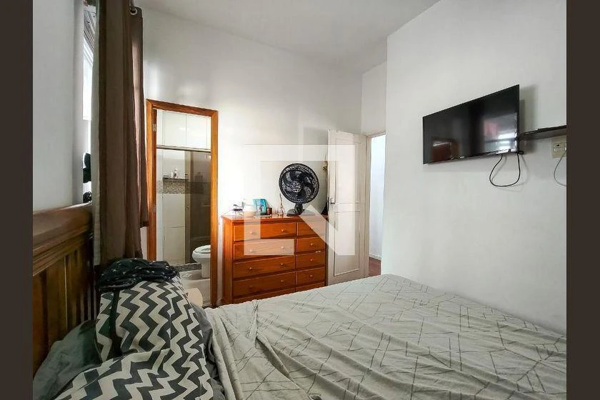 Rental apartment with 3 bedrooms and 208 m² — photo 25