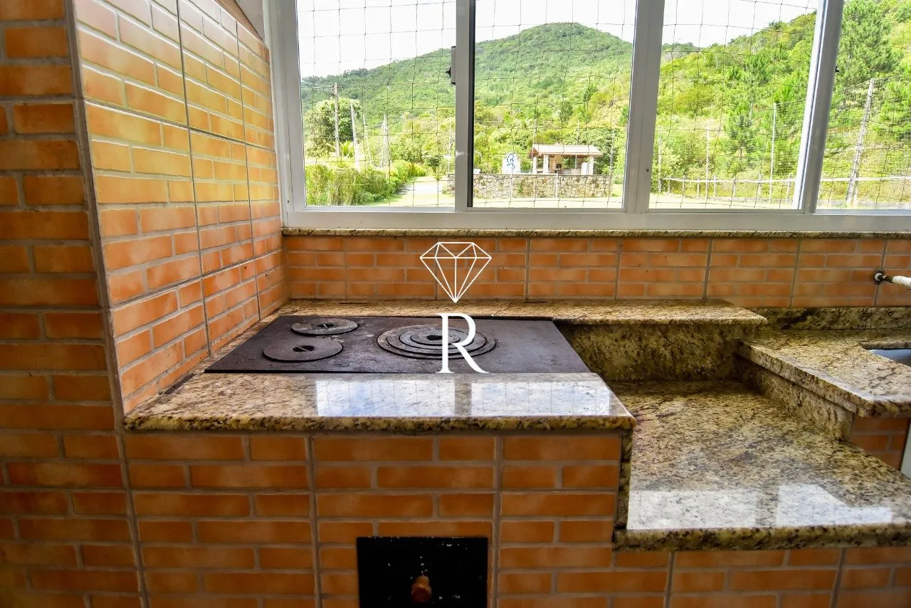 Casa tipo sítio con 4 dormitorios y 6 plazas de aparcamiento — photo 61