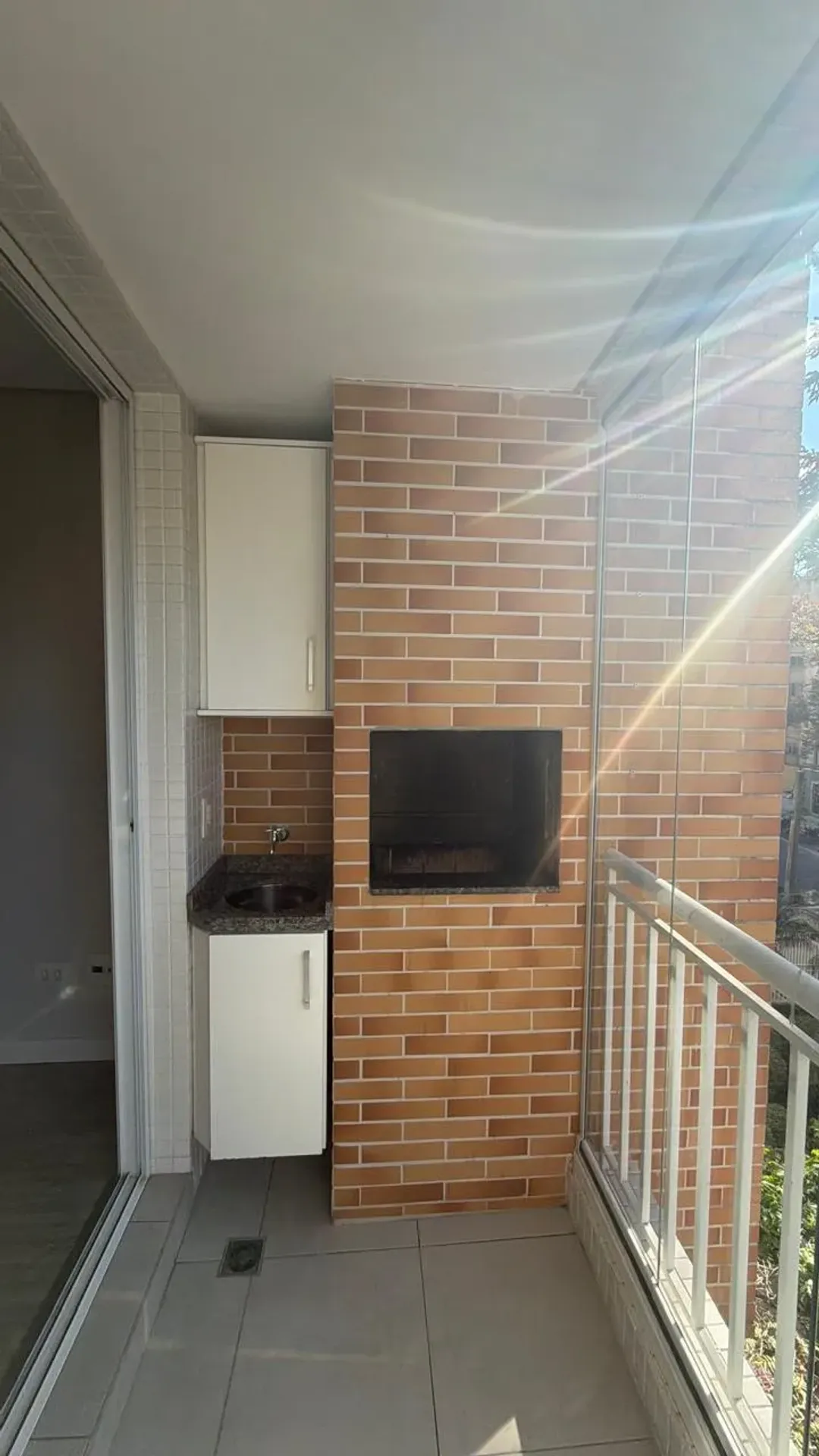 Walk-in closet in a 3-bedroom apartment, 76 m² — photo 17
