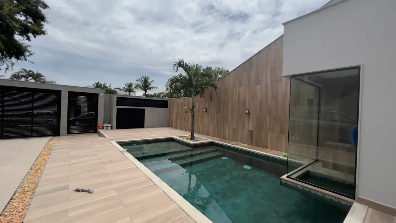 House with 5 bedrooms and 5 bathrooms plus 3 parking spots — photo 8