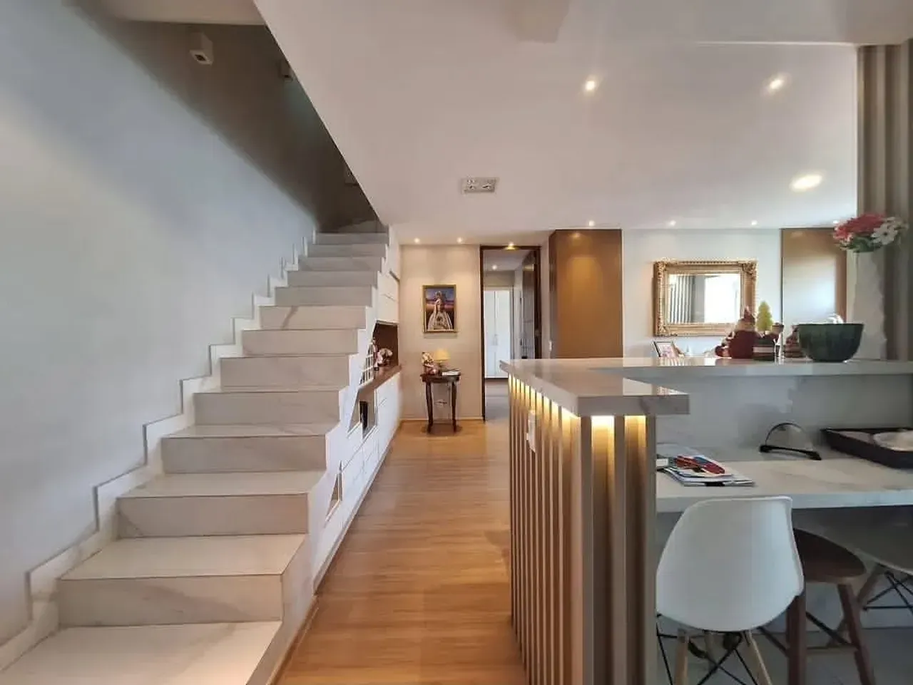 Furnished duplex with 3 bedrooms, 4 bathrooms and 208 m² — photo 12