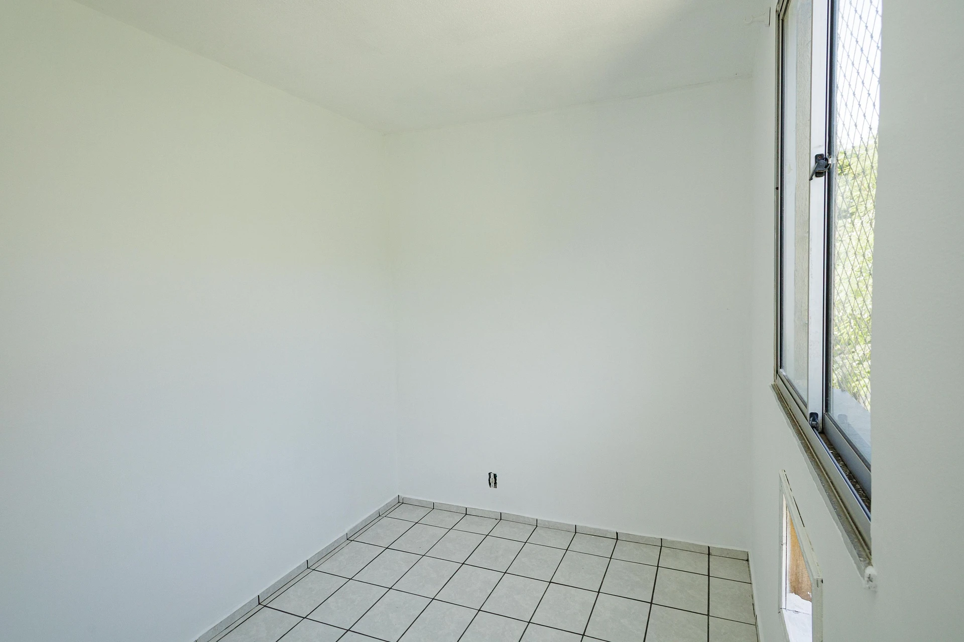 2-bedroom furnished apartment with 1 parking space — photo 4