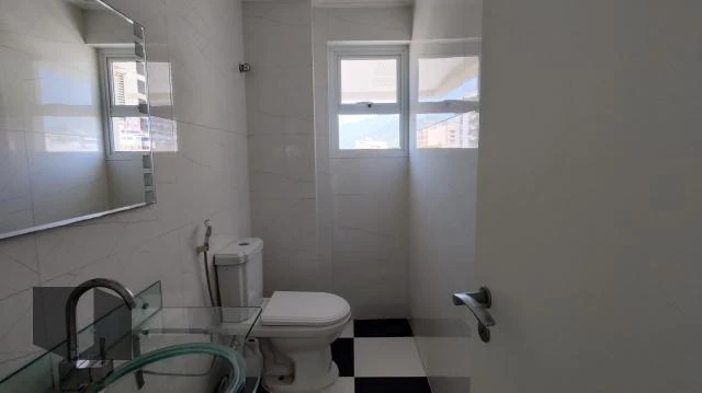 Duplex penthouse with 172 m², 2 bedrooms, 2 bathrooms — photo 18