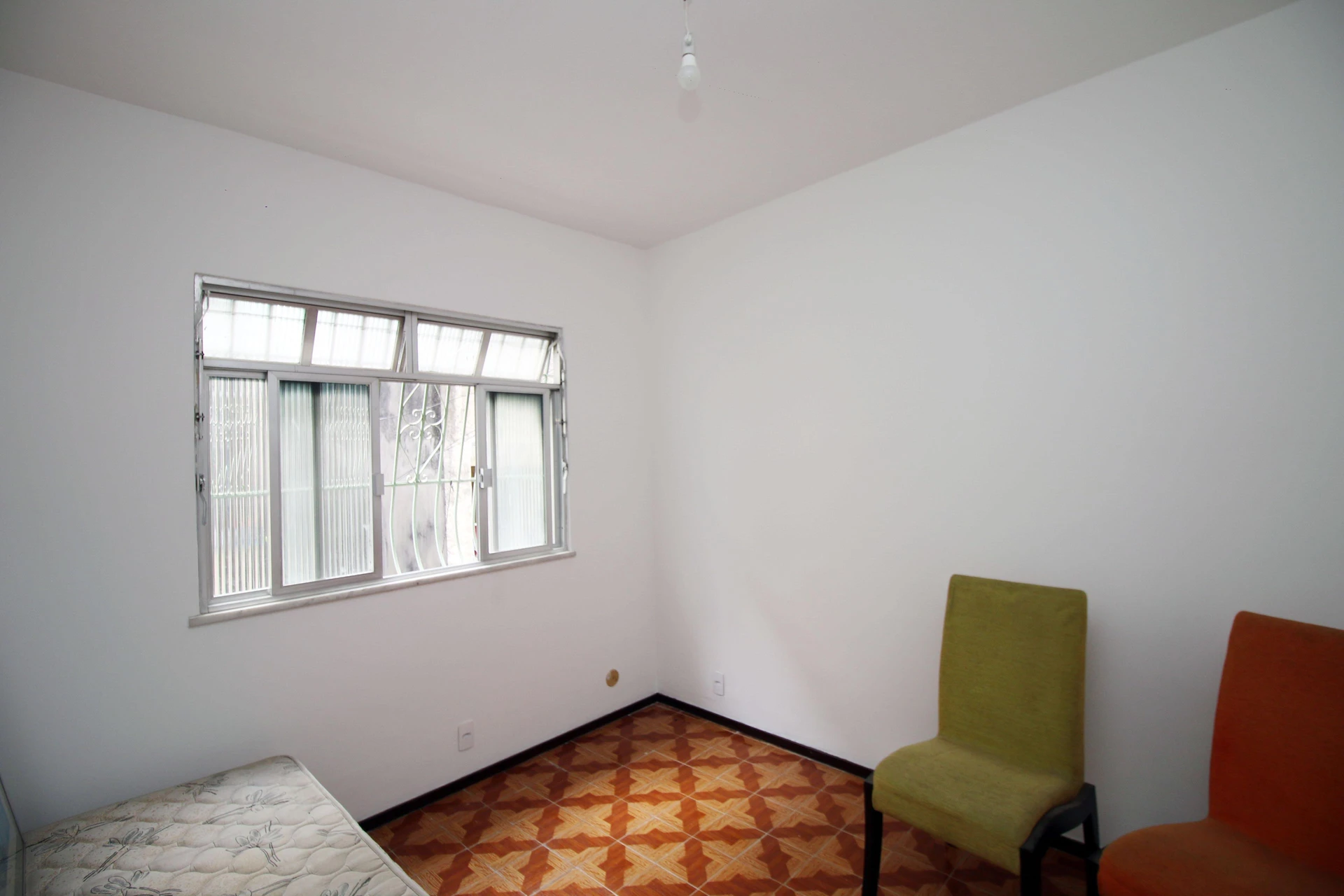 Casa mobiliada com 4 quartos e jardim privativo — photo 13