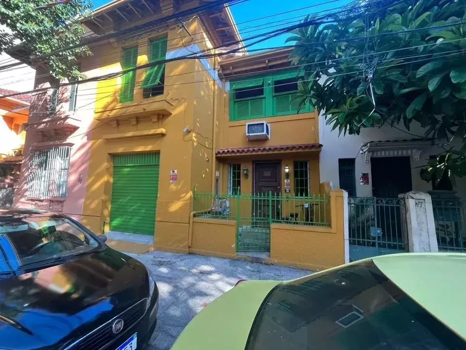 House with 3 bedrooms and a gas stove — photo 15