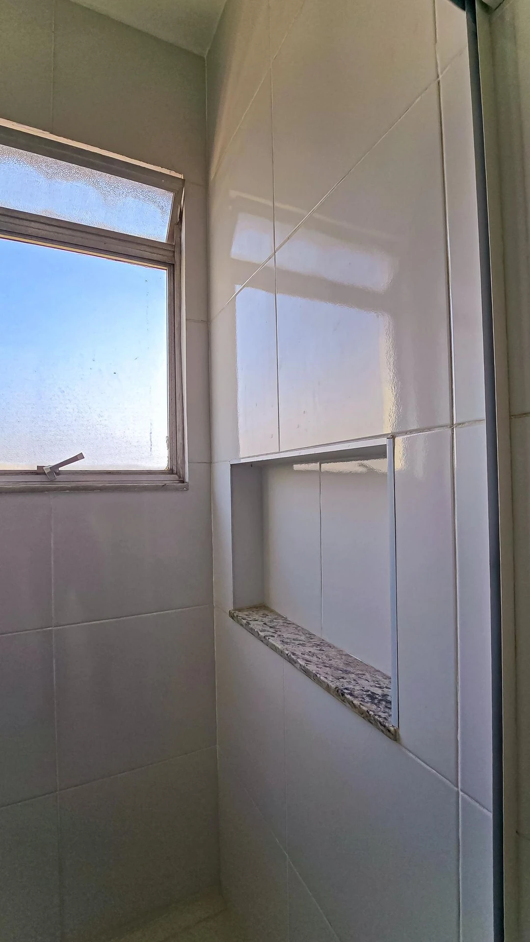 Apartamento con 2 habitaciones, 2 baños y 1 plaza de parking — photo 2