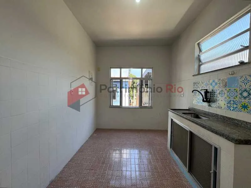 1-bedroom apartment with balcony and no parking — photo 2