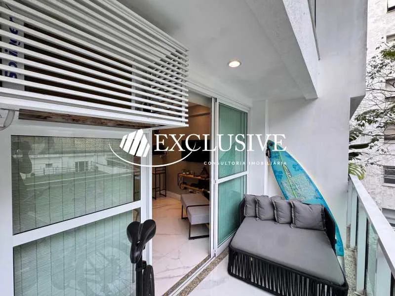 Apartamento mobiliado com cozinha americana e varanda — photo 22