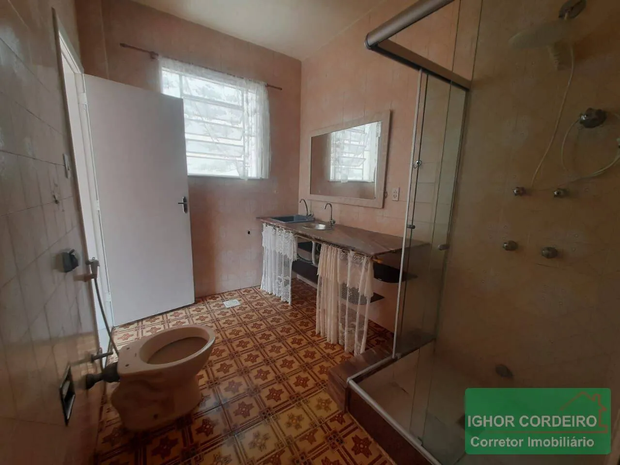 Apartment-style house with laundry area and 2 bedrooms — photo 16