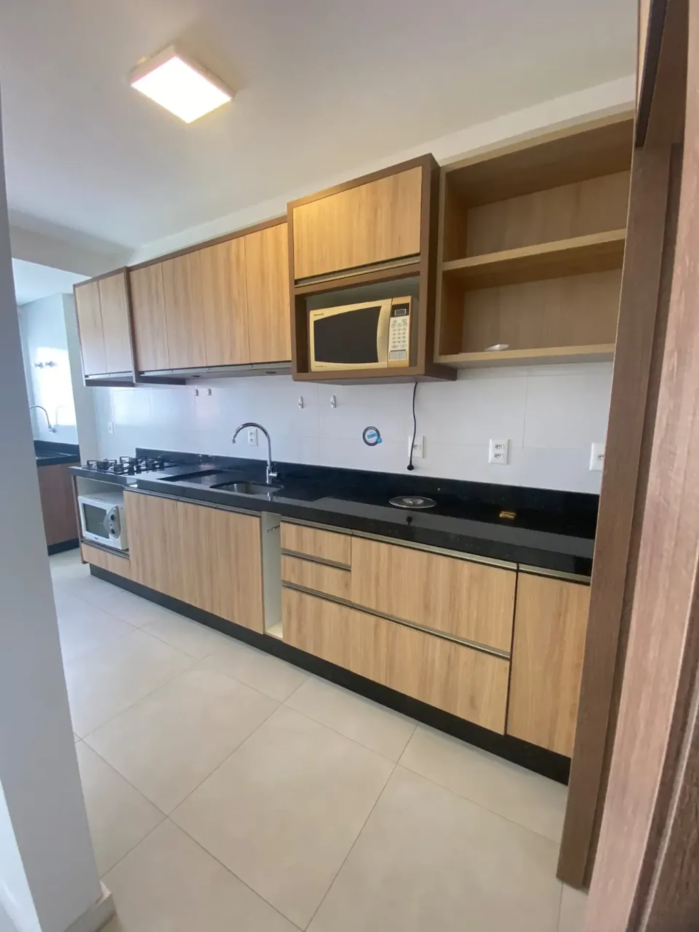 90 m² apartment with 2 bedrooms and balcony grill — photo 2