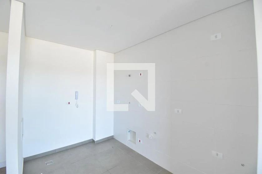 Apartment with 2 bedrooms, balcony and 1 parking spot — photo 9