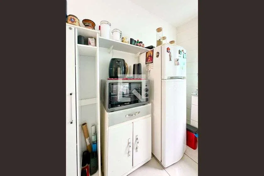 Furnished apartment with 2 bedrooms and a balcony — photo 30