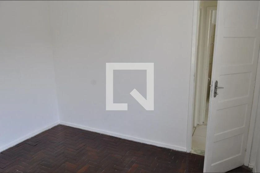 House, 85 m², with wood or laminate floors — photo 21