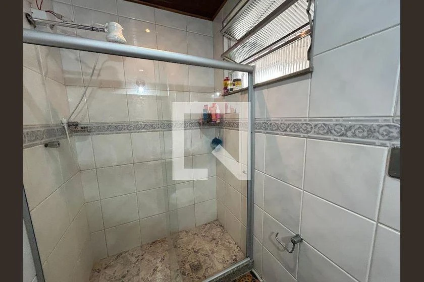 90 m² rental apartment with 3 bedrooms and balcony — photo 30