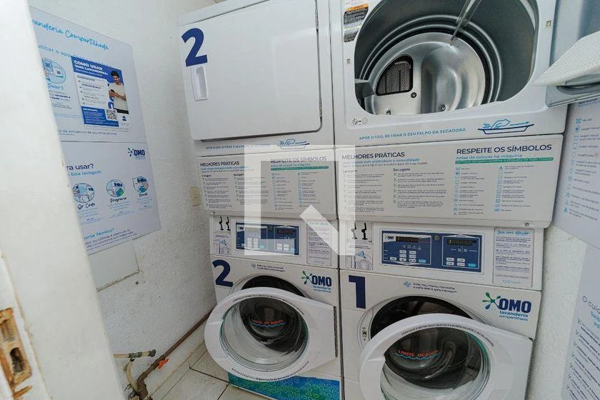 Washing machine in a 2-bedroom apartment, 44 m² — photo 29