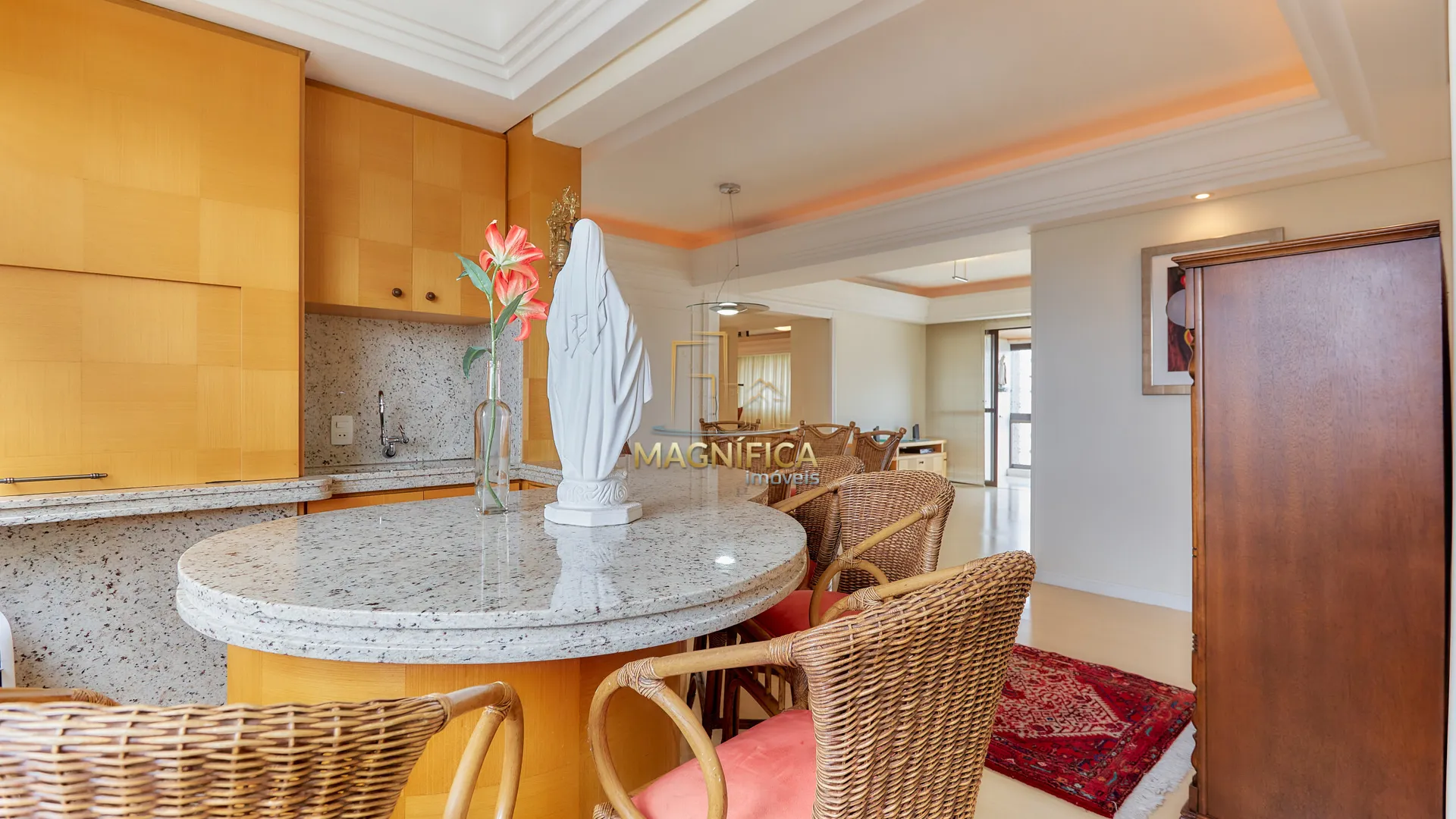 Apartamento de 322 m² con 3 suites y 4 plazas de garaje — photo 14