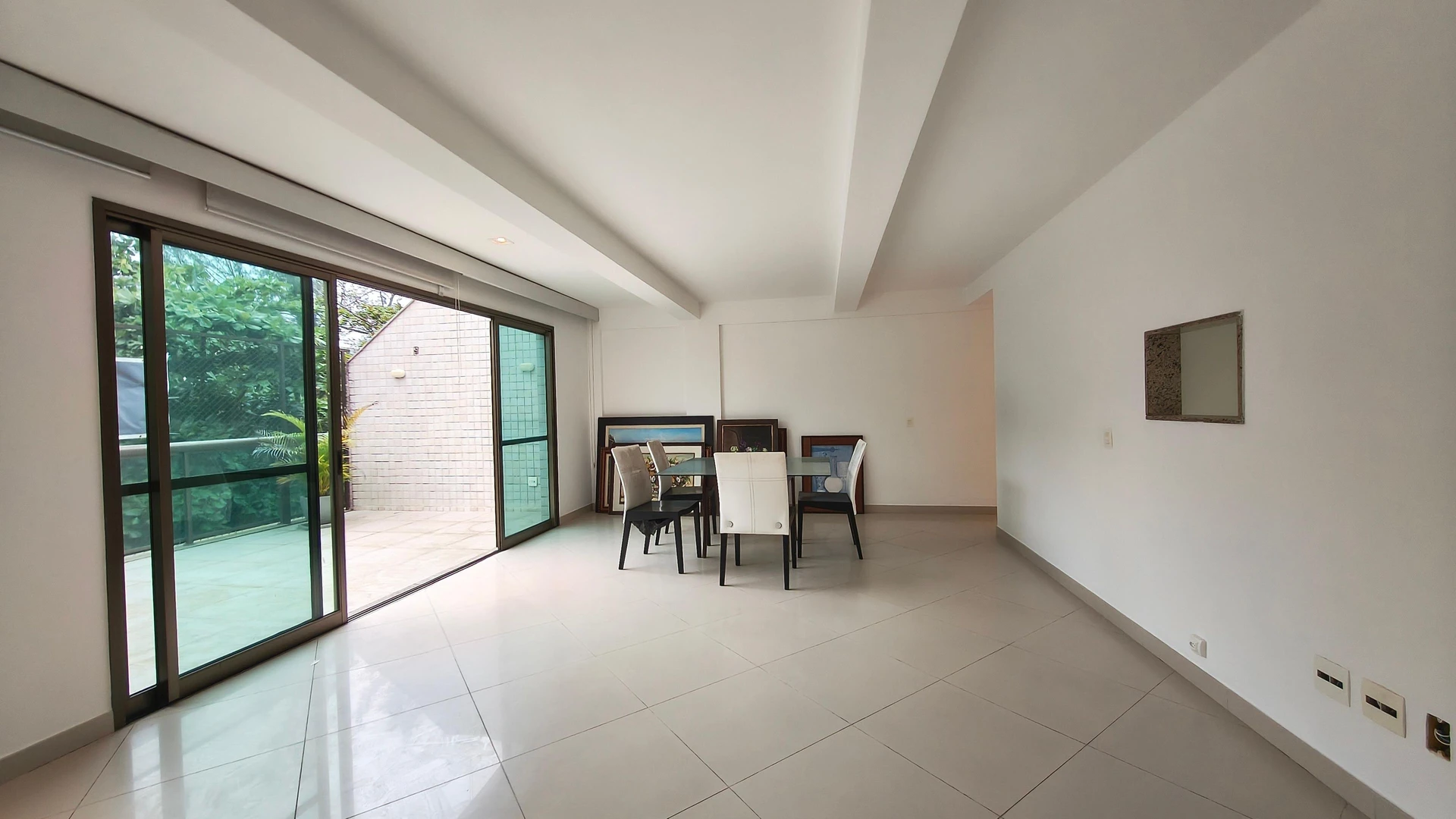 5-bedroom apartment with a washing machine in Rio de Janeiro — photo 21