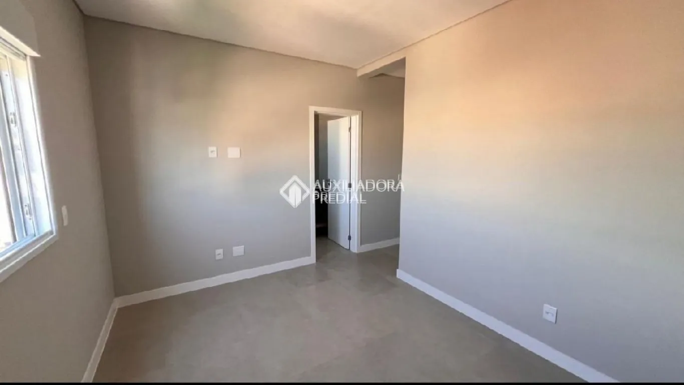Unfurnished 2-bedroom apartment with 2 bathrooms — photo 10