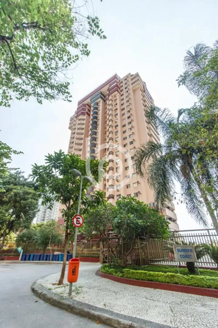 1-bedroom apartment with balcony and 5 parking spaces — photo 14