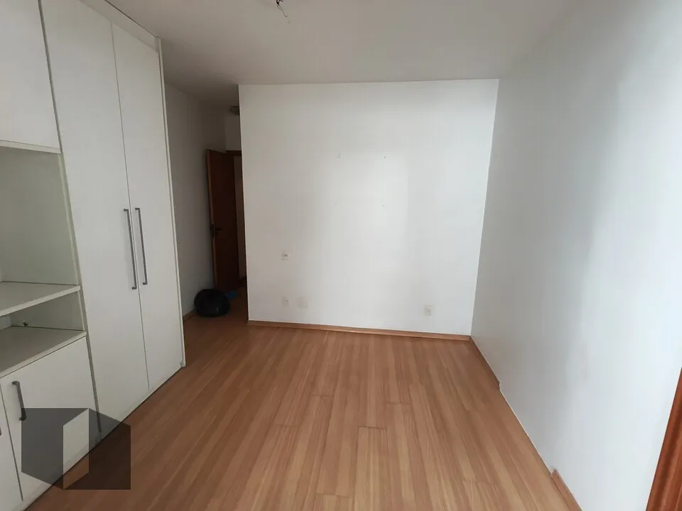 3-bedroom apartment in a building with a sauna — photo 5