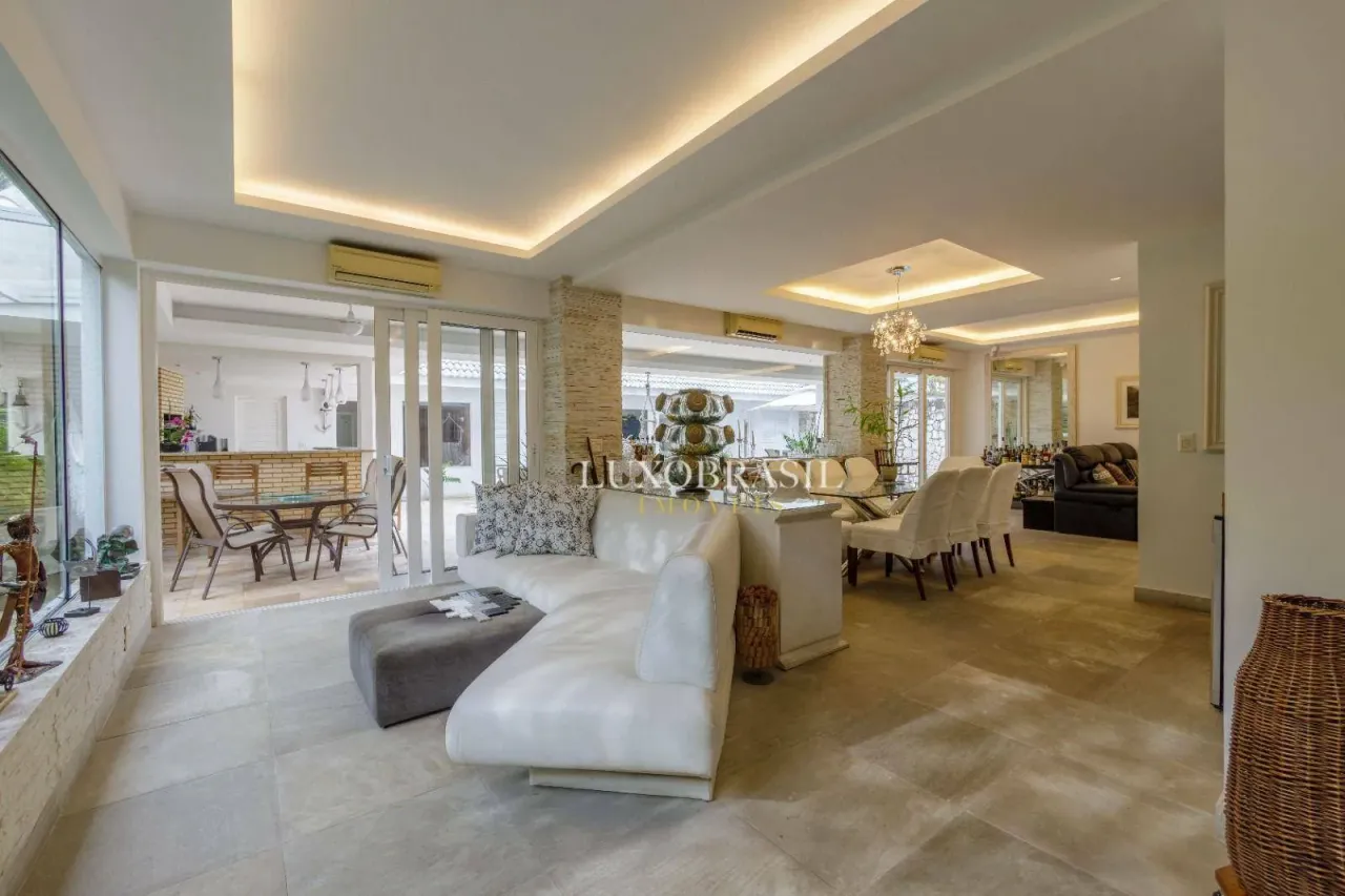 Мебльований будинок 600 м² з 5 кімнатами та 5 ванними — photo 15