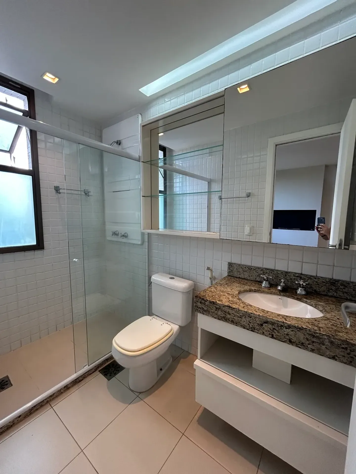 Apartamento de 233 m² com 4 quartos e cozinha americana — photo 29